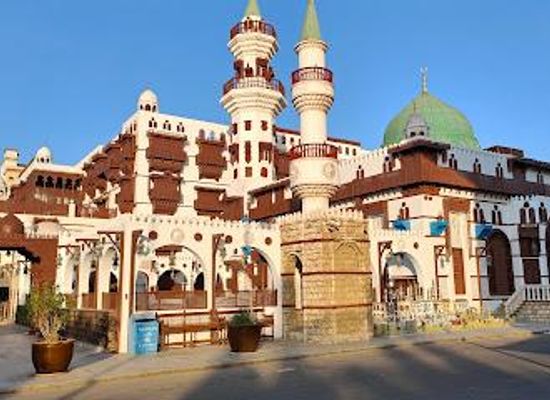 saudi-arabia/jeddah/attraction/al-taybat-international-city-museum-of-science-and-information