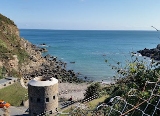 guernsey/petit-bot-bay/attraction/le-petit-bot-tower