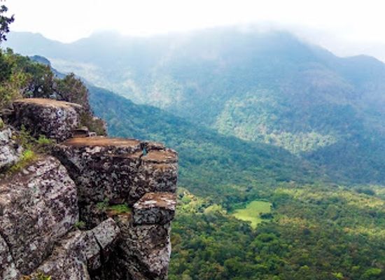 sri-lanka/matale-district/attraction/mini-world-s-end-pitawala-pathana