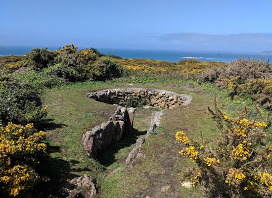 jersey/les-dirouilles/attraction/la-sergente-tomb