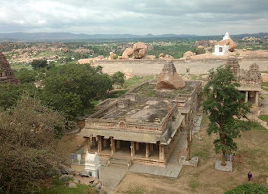india/hampi/attraction/shri-malyavanta-raghunatha-temple