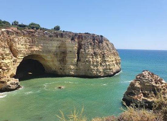 portugal/algarve/attraction/praia-de-vale-covo