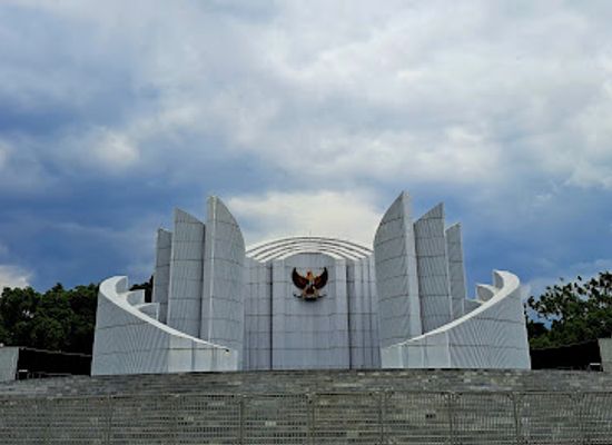 indonesia/bandung/attraction/monumen-perjuangan-rakyat-jawa-barat