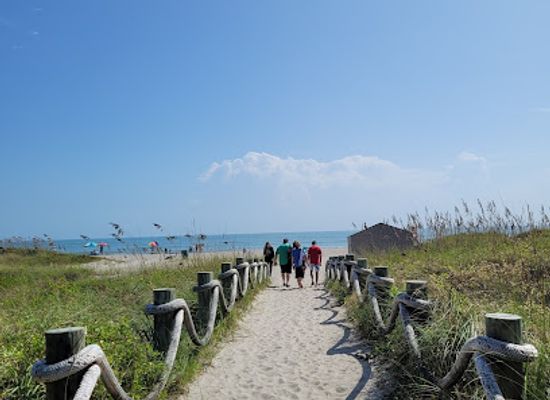 florida/cocoa-beach/attraction/cocoa-beach-main-street