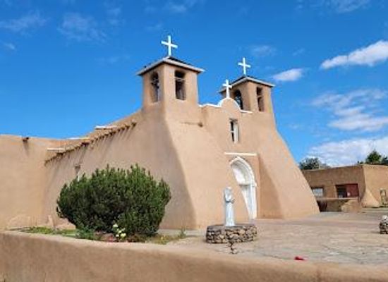 new-mexico/taos/attraction/san-francisco-de-asis-catholic-mission-church
