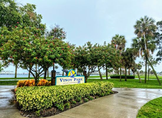 florida/st-petersburg-beach/attraction/vinoy-park