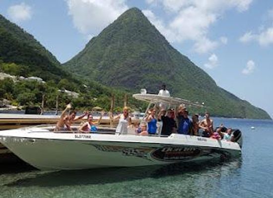 saint-lucia/laborie-quarter/attraction/edmund-tours-st-lucia
