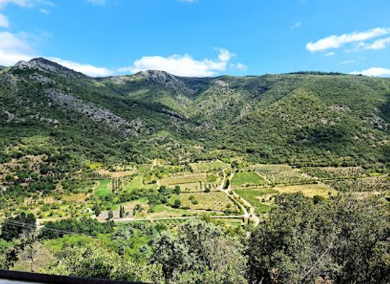 france/languedoc-coast/attraction/gouffre-geant-de-cabrespine