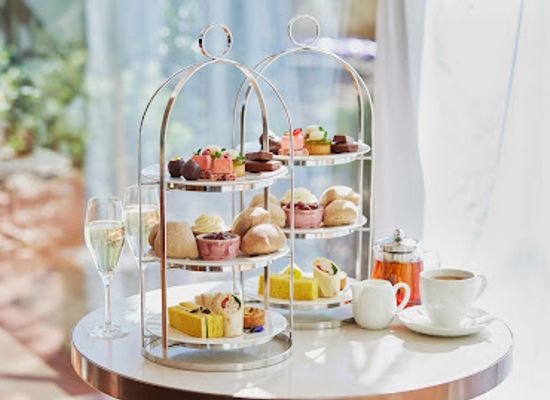 australia/uluru-kata-tjuta-national-park/attraction/australian-native-high-tea