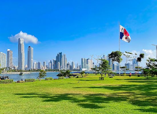 panama/western-panama/attraction/monument-of-the-flag-of-panama