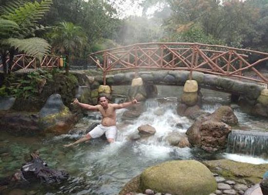 indonesia/bandung/attraction/pemandian-air-panas-ciater
