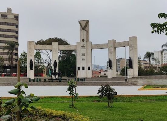 peru/lima/lince/attraction/proceres-de-la-independencia-park