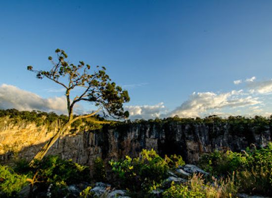 guatemala/western-highlands/attraction/hoyo-el-cimarron