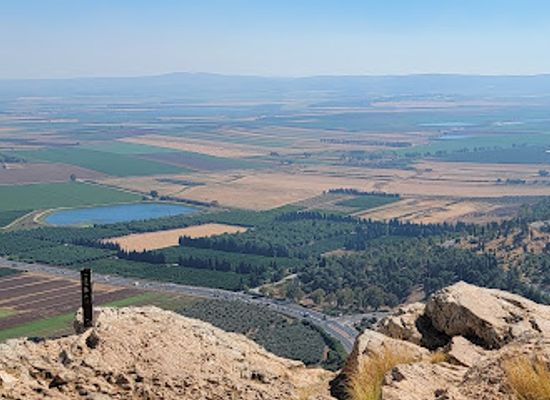israel/jezreel-valley/attraction/mount-kdumim-har-hakfitsa
