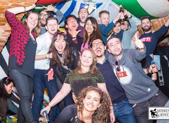 czechia/prague/attraction/drunken-monkey-pub-crawl-and-boat-party