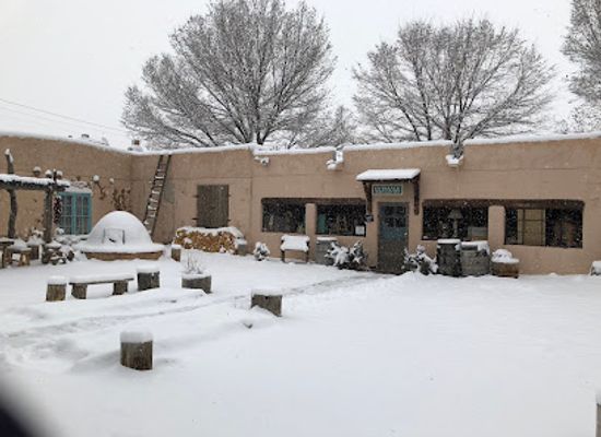 new-mexico/enchanted-circle/attraction/kit-carson-home-museum