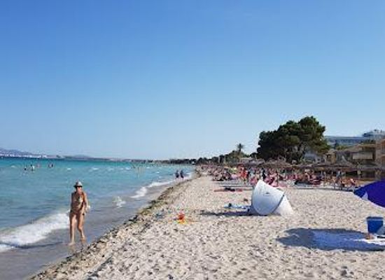 spain/balearic-islands/attraction/platja-de-muro