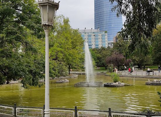 spain/bilbao/indautxu/attraction/duck-pond