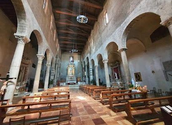 italy/lucca/attraction/chiesa-di-san-michele-in-borgo