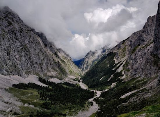 germany/zugspitze/attraction/wasserfall