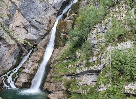 slovenia/bohinj/attraction/savica-waterfall
