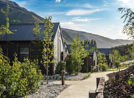 new-zealand/otago/attraction/gibbston-valley-lodge-spa