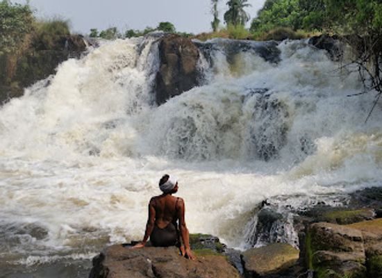cameroon/lobe-waterfalls/attraction/chutes-de-la-lobe