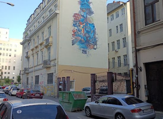 romania/bucharest/attraction/squared-face