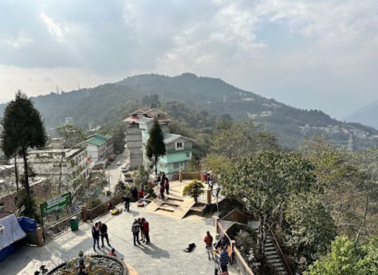 india/gangtok/attraction/tashi-view-point-bojoghari