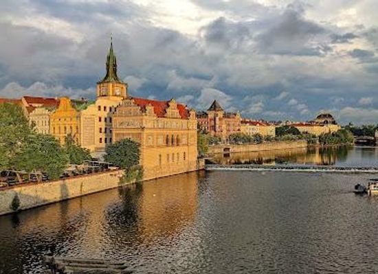 czechia/prague/attraction/bedrich-smetana-museum