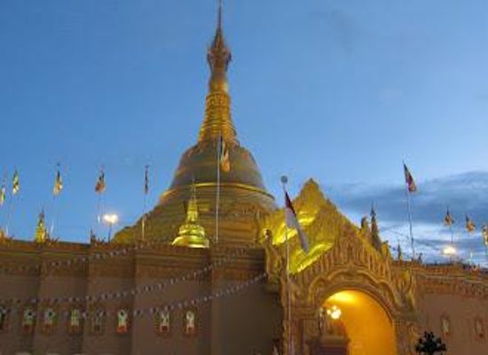 indonesia/medan/attraction/taman-alam-lumbini