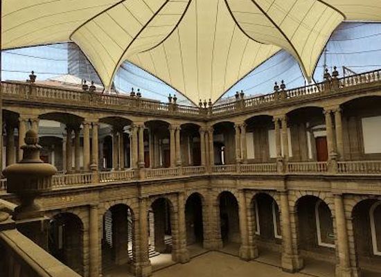 mexico/mexico-city/attraction/palacio-de-mineria