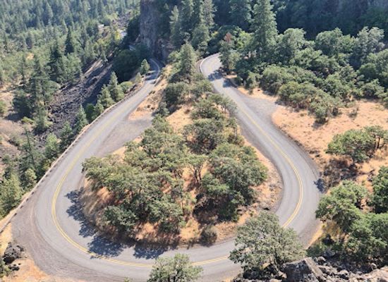 oregon/sherman-county/attraction/rowena-crest-viewpoint