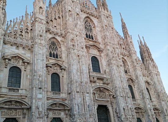 italy/milan/duomo/attraction/walk-of-fame-milano