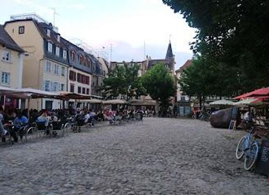 france/strasbourg/attraction/pl-du-marche-gayot