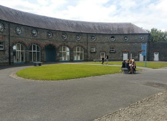ireland/county-kilkenny/attraction/the-castle-yard