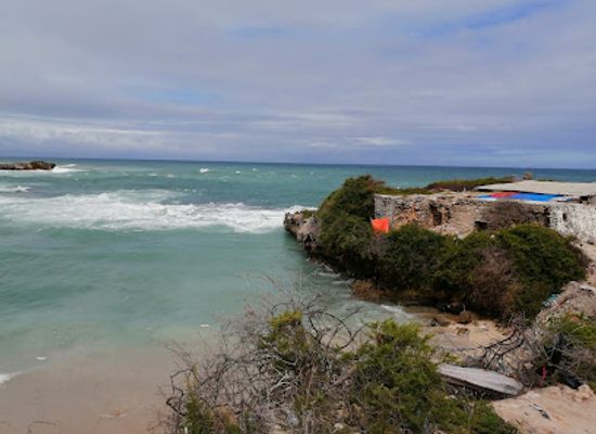 somalia/lughaya-beach/attraction/almnara-tower