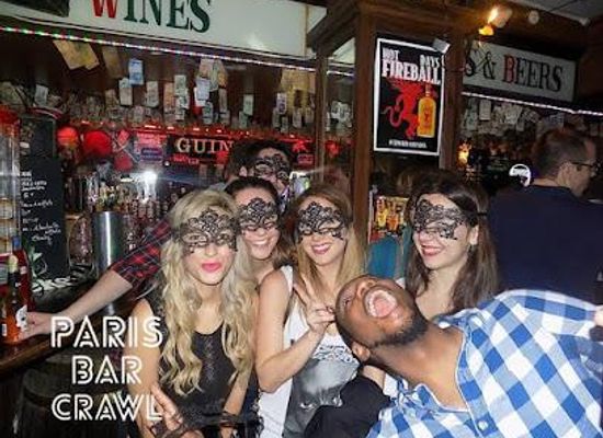 france/paris/attraction/paris-bar-crawl