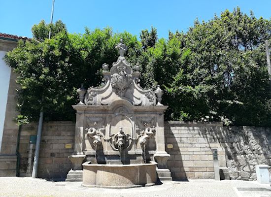 portugal/beira-alta/attraction/fonte-da-sereia
