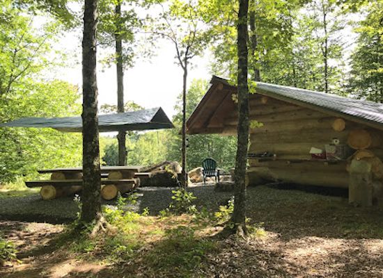 new-york/adirondack-mountains/attraction/overlook-lean-to-at-adirondack-adventure-base