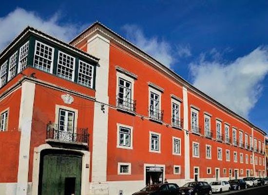 portugal/estremadura/attraction/palacio-de-xabregas
