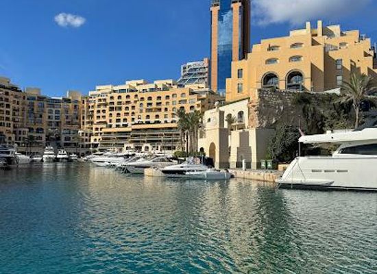 malta/qawra/attraction/portomaso-marina