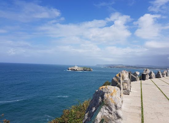 spain/cantabria/attraction/palacio-de-la-magdalena