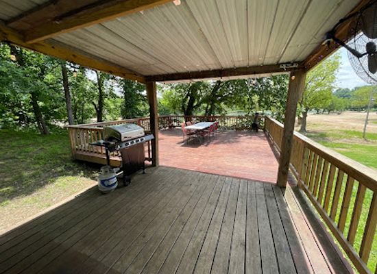 oklahoma/ozark-plateau/attraction/sparrowhawk-camp