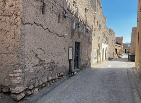 oman/ad-dakhiliyah-governorate/attraction/nizwa-old-town