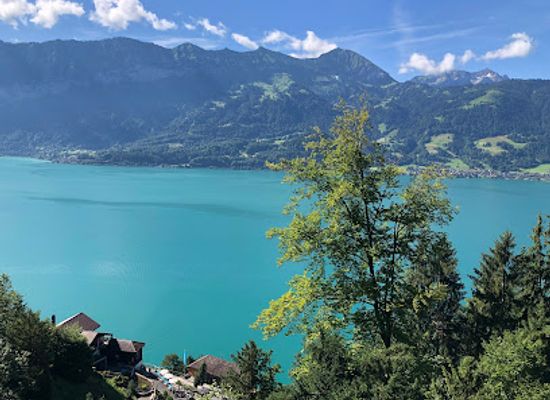 switzerland/bernese-oberland/attraction/grand-tour-of-switzerland-st-beatus-hohlen
