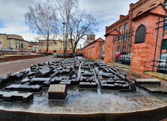 poland/torun/attraction/makieta-dotykowa-torunskiej-starowki
