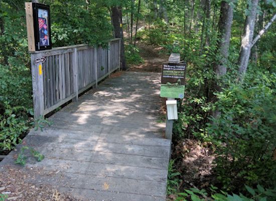 maine/kennebunkport/attraction/edwin-l-smith-preserve-trailhead