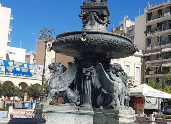 greece/patras/attraction/pano-sindrivani-plateias-georgiou-a-patron