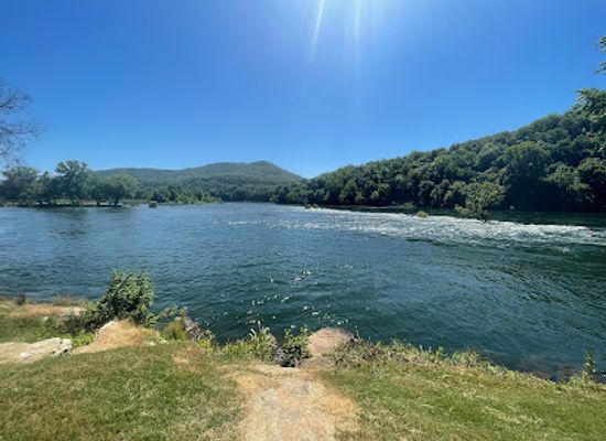 arkansas/ozark-mountains/attraction/confluence-of-the-white-buffalo-rivers
